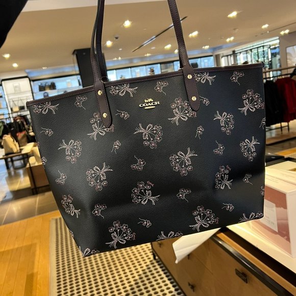 Coach | Bags | Coach 78283 Reversible City Tote With Ribbon Bouquet ...